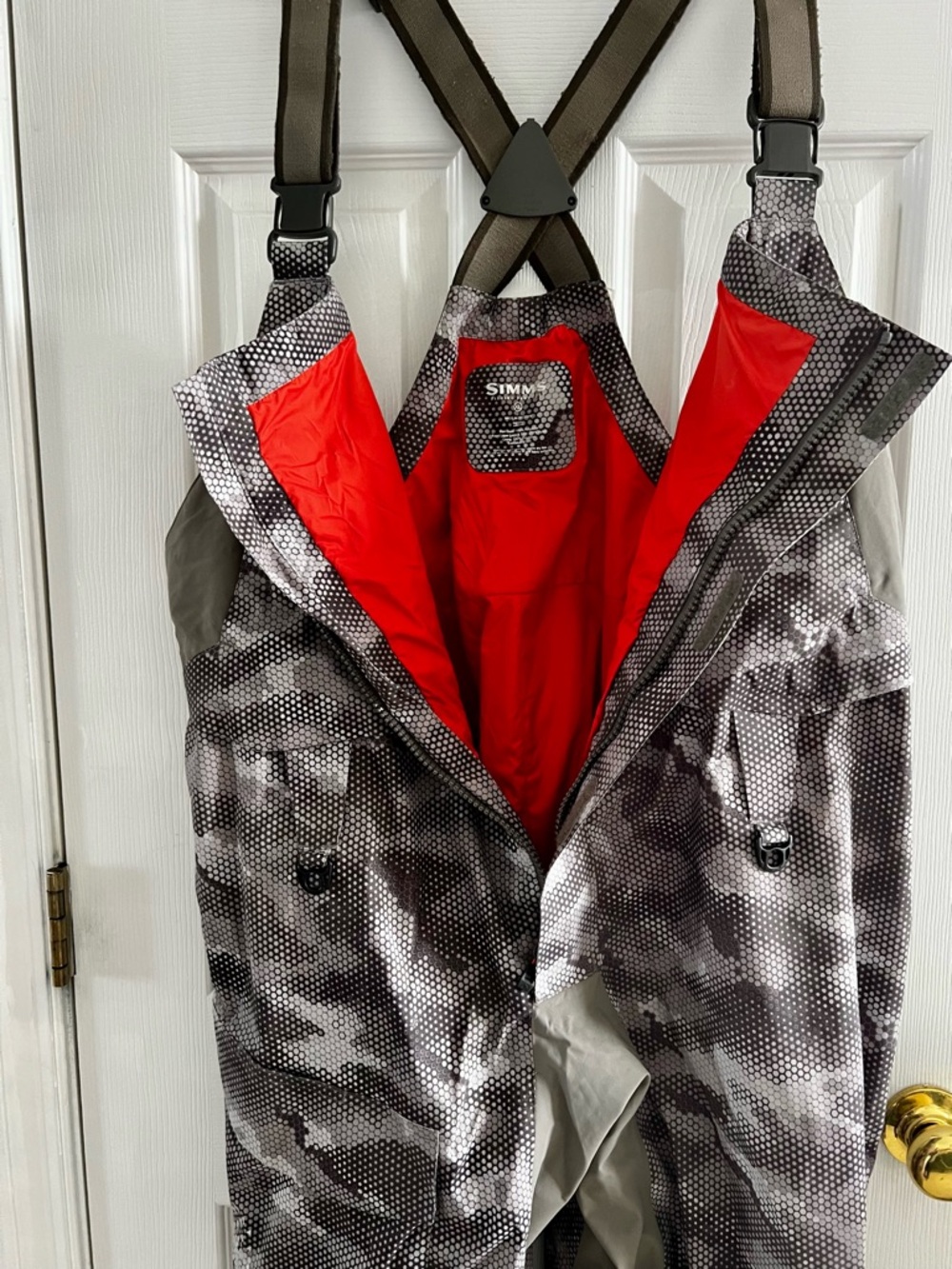 Simms Challenger Bib Overalls Hex Camo Storm XL - Picture 4 of 10